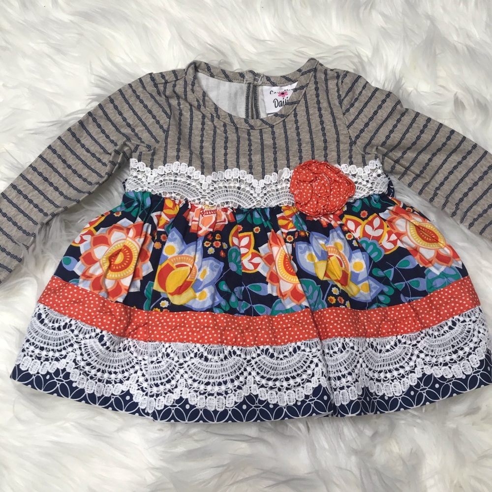 Counting Daisies boho top size 6-9 months